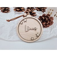 Baumanhänger Aus Holz | Personalisierte Christbaumkugel Mit Vornamen Baumanhänger Aus Holz | Personalisierte Christbaumkugel Mit Vornamen von Rotherwerk