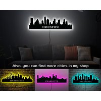 Houston Skyline Holz, Wandkunst, Wanddeko, Licht, Led, Schild von RoxyRoStore