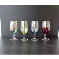 4 Cognac Gläser, in Boho Kristall, Mit Vergoldeten Kanten Und Dekorationen. Höhe 13cm, Fassungsvermögen 100Ml von RoyalVintageItalia