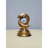Vintage Tischuhr Mit Delfinen Aus Massivem Messing Zur Überarbeitung Des Mechanismus Made in Italy Höhe 24 cm Sockeldurchmesser 14 von RoyalVintageItalia
