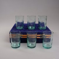 Mid Century Geätztes Grünes Glas Schnapsgläser Geschenk Set Vintage Gläser Becher in Original Box Trinkglas 6 Stk von RuBinVintage