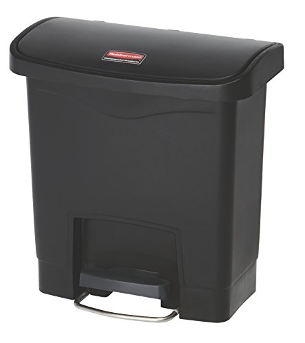 Rubbermaid Commercial Products Slim Jim 1883608 15 Litre Front Step Step-On Resin Wastebasket - Black von Rubbermaid Commercial Products