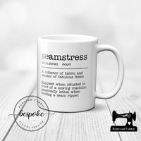 Näherin Definition, Weiß Tasse, Näh Humor, Lustig, Becher, Quilten, Handwerk, Geschenkidee, Crafty, Sewist Näherin Definition, Weiß Tasse, Näh Humor, Lustig, Becher, Quilten, Handwerk, Geschenkidee, Crafty, Sewist von RubyjamFabric