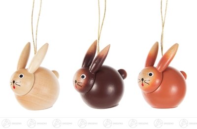 Rudolphs Schatzkiste Baumbehang Hasentrio, 3 Stück – Osterschmuck – Strauchbehang – Ostern & Frühjahr - Frühjahrsdeko – Handarbeit aus dem Erzgebirge – NEU von Rudolphs Schatzkiste