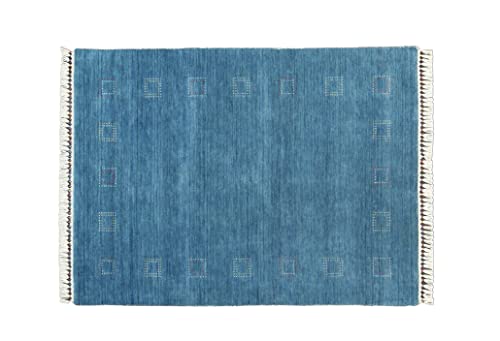 Moderner Teppich Lorry Buff GABBEH Home & Living 230 x 160 cm aus pflanzlicher Wolle in der Farbe Blau. Ideal für Jede Art von Umgebung: Küche, Badezimmer, Wohnzimmer, Schlafzimmer von Rug Emotion