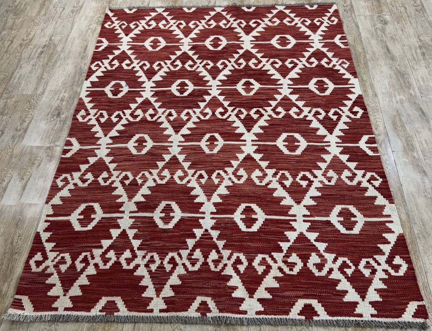 Rug Studios Teppich KELIM ORIGINAL HANDGEARBEITET, Rechteckig, Höhe: 5 mm, Handgefertigt, 133 x 178 cm, Rot Rug Studios Teppich KELIM ORIGINAL HANDGEARBEITET, Rechteckig, Höhe: 5 mm, Handgefertigt, 133 x 178 cm, Rot von Rug Studios