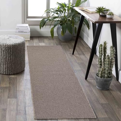 Rugs by Desire Simple Niederflor Teppiche Wohnzimmer - Moderne Getuftete Teppiche für Wohnzimmer mit Filzrückseite, Dunkelbeige, 57 x 220 cm Rugs by Desire Simple Niederflor Teppiche Wohnzimmer - Moderne Getuftete Teppiche für Wohnzimmer mit Filzrückseite, Dunkelbeige, 57 x 220 cm von Rugs by Desire