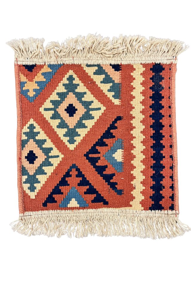 Rugtales Teppich Kelim Gashgai 30x30cm, Rechteck, Handgemachtes Unikat, nachhaltig und fair gefertigt Rugtales Teppich Kelim Gashgai 30x30cm, Rechteck, Handgemachtes Unikat, nachhaltig und fair gefertigt von Rugtales