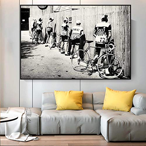 Schwarz Weiß Fahrrad Radfahrer Poster Fahrrad Vintage Foto Geschenk Badezimmer Dekor Männer Pinkeln Pissen Rennrad Wandkunst 70x100cm Rahmenlos von Rumlly