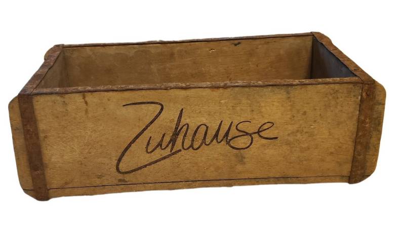 Rungassi Schubladenbox verschiedene alte Ziegelformen Unika alte Backstei Rungassi Schubladenbox verschiedene alte Ziegelformen Unika alte Backstei von Rungassi