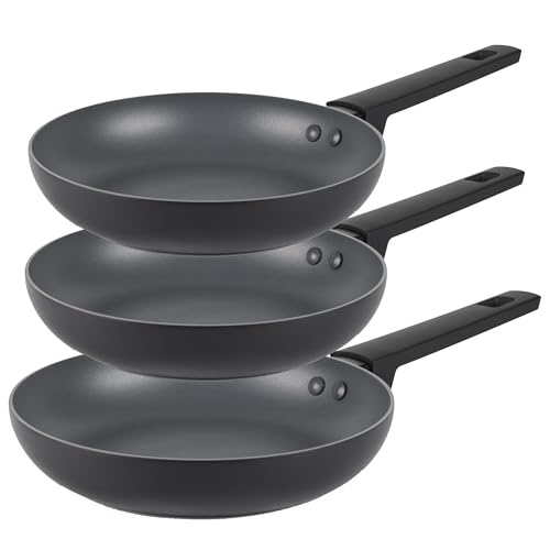 Russell Hobbs COMBO-8694 Bratpfannen-Set - 10 x härtere Antihaft*, induktionsgeeignet, leistungsstark, leicht zu reinigen, Metall-Utensiliensicher, wenig/kein Öl, 5 Jahre Garantie, 20/24/28 cm, Shield Russell Hobbs COMBO-8694 Bratpfannen-Set - 10 x härtere Antihaft*, induktionsgeeignet, leistungsstark, leicht zu reinigen, Metall-Utensiliensicher, wenig/kein Öl, 5 Jahre Garantie, 20/24/28 cm, Shield von Russell Hobbs