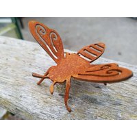 Rostige Metall Honigbiene - Rostiges Insekt Gartengeschenk Bienengeschenk Gartenzaun Hummel von RustedBanana