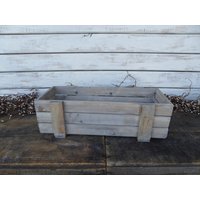 Offene Lattenkiste Aus Massivholz ~ Rustikales Urban Farmhaus Wohndekor Küchenutensilienhalter Einmachglas Organisation Herzstück Pflanzer Offene Lattenkiste Aus Massivholz ~ Rustikales Urban Farmhaus Wohndekor Küchenutensilienhalter Einmachglas Organisation Herzstück Pflanzer von RusticBoardwalk