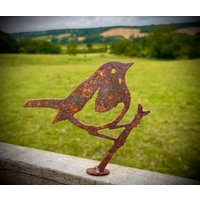 Äußeres Rustikales Rostiges Metall Rotkehlchen Garten Kleiner Zaun Topper Yard Art Tor Post Skulptur Geschenk von RusticGardenArtShop