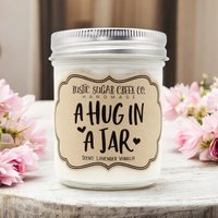 Eine Umarmung in Einer Glaskerze Handgemachtes Geschenk Für Ein Zuhause Housewarming Personalisiertes Neues Haus Hausbesitzer Neue Wohnung von RusticSugarCreekCo