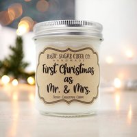 First Christmas Mr. & Mrs. Soya Candle Handmade 3-Größen Wählen Sie Duft Geschenkbox von RusticSugarCreekCo