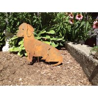 Rostiger Metall Dackel Gartenstecker Haustier Gedenkstätte Dekoration von RusticaOrnamentals