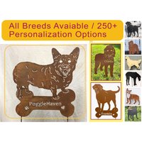 Rustikaler Metall-Corgis Gartenpfahl Oder Wandkunst Hunde-Gedenkdekoration von RusticaOrnamentals