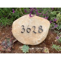 Rustikales Hausnummern - Oder Buchstaben-Set Aus Metall | 2 " - 8 " von RusticaOrnamentals