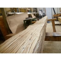 Rustikale Holzbalken Handbeschlagen Rustikale Holzbalken Handbeschlagen von Rustikaleholzbalken