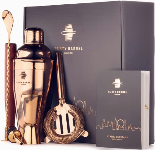 Rusty Barrel Park Lane Cocktail Set - Kupfer Edelstahl-Shaker, Stößel aus Holz, Bar-Sieb, Barmaß, Ausgießer, Beutel, Löffel & Rezeptheft | Cocktail Zubehör In Einer Luxuriösen Geschenkbox von Rusty Barrel