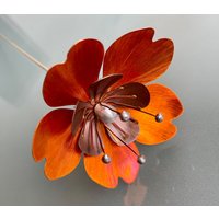 Doppelte Can-Can Blumenskulptur - Innenvasenverzierung Naturinspirierte Metallblume Wohnkunstdekor Handgefertigter Innenakzent von RustySparrowDesign