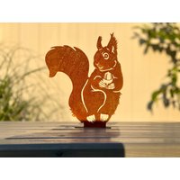 Eichhörnchen-Zaunaufsatz Aus Metall Gerostet Rustikale Garten-Kunst-Dekoration von RustySparrowDesign