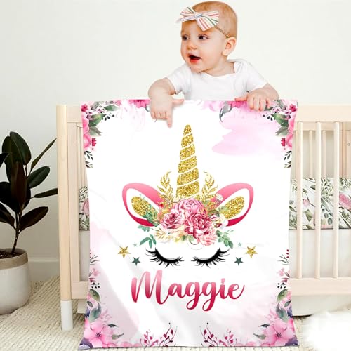 Ryoizen Personalisierte Babydecke mit Namen weiche Flauschige Sofadecke Kuscheldecke Mädchen Junge Kind Cartoon Krabbeldecke Wohndecke Couchdecke Geschenk für Taufe Geburt Geburtstag,90x120cm,K, von Ryoizen