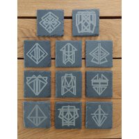 Clair Obscur Expedition 33 Schiefer Untersetzer Clair Obscur Expedition 33 Schiefer Untersetzer von Ryvenya