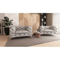 Kare - Chesterfield Sessel mit Silber Metall Füßen aus Grau Samtstoff Kare - Chesterfield Sessel mit Silber Metall Füßen aus Grau Samtstoff von S-STYLE MÖBEL