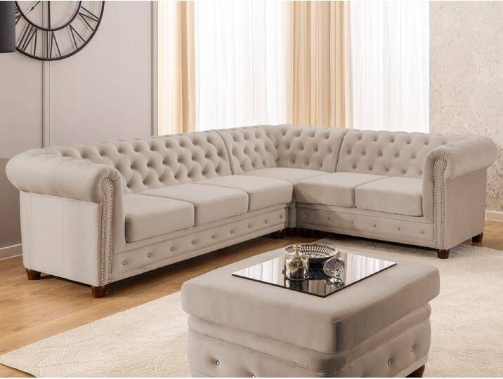S-Style Möbel Cleo Blink - Chesterfield Ecksofa L-Form mit Schlaffunktion aus Samt mit Kristallsteppung und braunen Massivholzfüßen - Beige S-Style Möbel Cleo Blink - Chesterfield Ecksofa L-Form mit Schlaffunktion aus Samt mit Kristallsteppung und braunen Massivholzfüßen - Beige von S-Style Möbel
