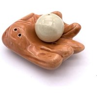 Vintage Baseball Und Handschuh Salz & Pfefferstreuer von SALTPEPPERVINTAGECO