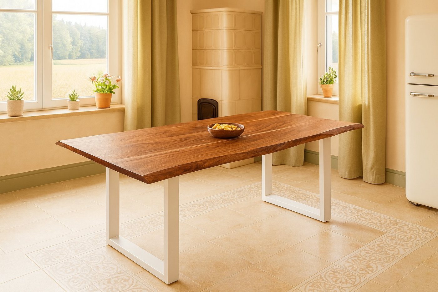 SAM® Baumkantentisch Memphis, massives Akazienholz, natürliche Baumkante, Metallgestell U-Form von SAM®