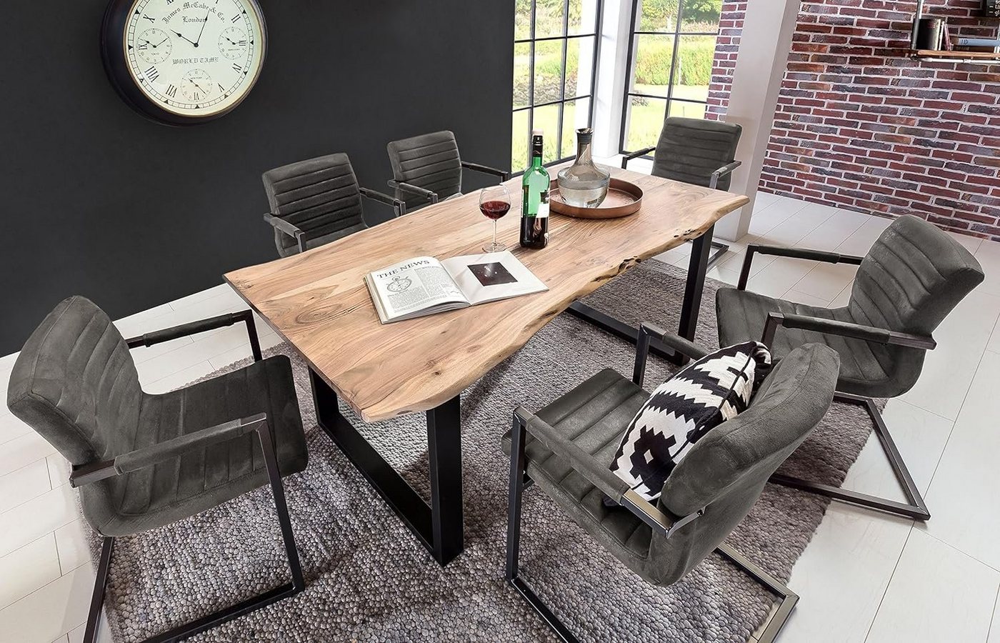 SAM® Essgruppe Quentus, Akazie massiv, mit natürlicher Baumkante und Stühlen, bis 3m von SAM®