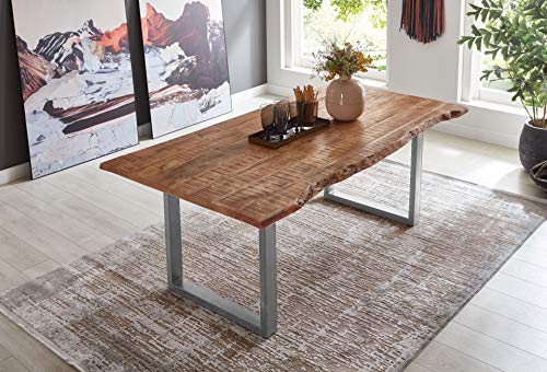SAM Esstisch Dora 180 x 90 cm, Mangoholz massiv, lackiert & naturfarben, Baumkantentisch mit U-Metallgestell in Silber, echte Baumkante, 26 mm SAM Esstisch Dora 180 x 90 cm, Mangoholz massiv, lackiert & naturfarben, Baumkantentisch mit U-Metallgestell in Silber, echte Baumkante, 26 mm von SAM