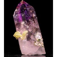 Prehnit Auf Amethyst Mit Quarz Spitze, Gobobosebberge Mnt, Namibia von SAMineralShop
