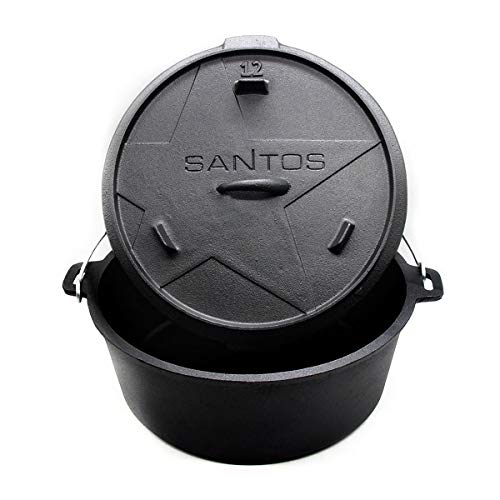 SANTOS Dutch Oven mit Deckel - Schmortopf für Außenküche - 11 L/12 Qt Feuertopf - Gusseisen - ideal für Lagerfeuer, Feuerstelle, Kohle- oder Gas-Grill von SANTOS