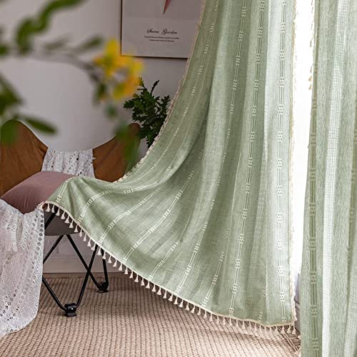 SASIGAYA Gardinen Boho Durchbrochene Bestickete Vorhänge Grün Verdunklungen Vintage Baumwolle Leinen Vorhang Quasten Landhausstil Gardinen für Schlafzimmer Wohnzimmer 2 Stück 140×220cm von SASIGAYA