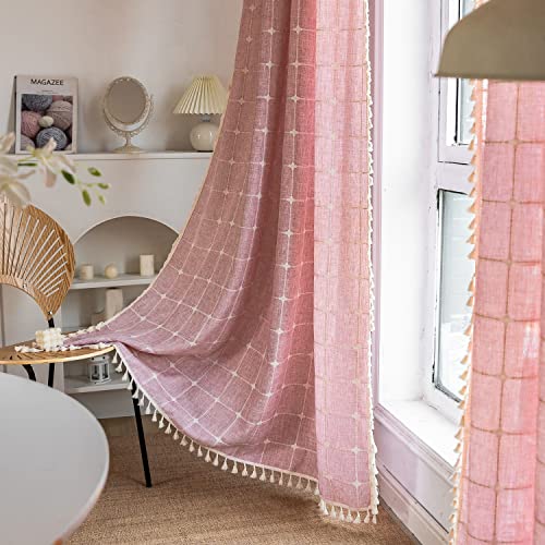 SASIGAYA Gardinen Boho Durchscheinend Verdunkelung Vorhang 140 breit Vorhänge Kariert Quasten Vintage Vorhang Landhausstil Baumwolle Leine Rosa Gardinen für Modern Schlafzimmer Wohnzimmer 2 Stück von SASIGAYA