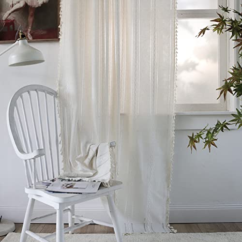 SASIGAYA Gardinen Boho Landhausstil Durchscheinende Vorhänge Vintage Quasten Durchbrochene Bestickte Vorhang Baumwolle Leinen Verdunklungsvorhänge Weiß 2er Set für Schlafzimmer Wohnzimmer 60×90cm von SASIGAYA