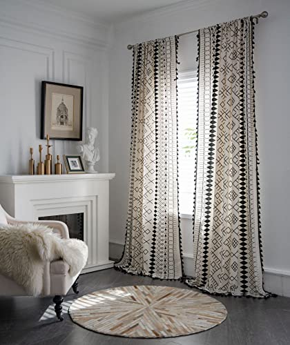 SASIGAYA Vorhänge Beige Gardinen Boho Schwarz Geometrische Vorhang H220 x B150 Lichtdurchlässig Verdunkelungs Baumwolle Leinen Vorhänge Schwarz Quasten 2er Set für Modern Küche Wohnzimmer Schlafzimmer SASIGAYA Vorhänge Beige Gardinen Boho Schwarz Geometrische Vorhang H220 x B150 Lichtdurchlässig Verdunkelungs Baumwolle Leinen Vorhänge Schwarz Quasten 2er Set für Modern Küche Wohnzimmer Schlafzimmer von SASIGAYA
