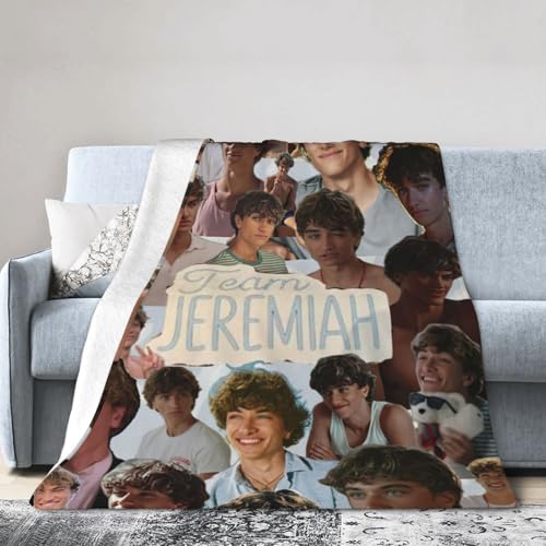 SBKGBIEHG Gemütliche Plüschdecke für Couch, warmer Überwurf, Gavin Casalegno und Jeremia, Schauspieler, Fischerdecke, leichte und weiche Überwurfdecken für Sofa, Bett, Wohnzimmer, 101,6 x 76,2 cm SBKGBIEHG Gemütliche Plüschdecke für Couch, warmer Überwurf, Gavin Casalegno und Jeremia, Schauspieler, Fischerdecke, leichte und weiche Überwurfdecken für Sofa, Bett, Wohnzimmer, 101,6 x 76,2 cm von SBKGBIEHG