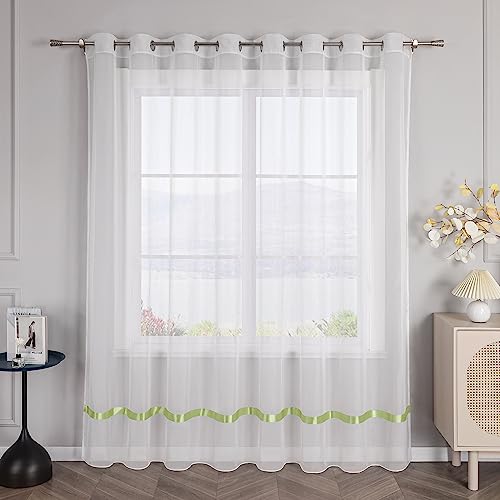 SCHOAL Uni Gardine mit Ösen Transparente Vorhang Weiß Stores Voile Gardine Schal Fensterschal Wohnzimmer Dekoschal mit Satinband 1 Stück BxH 300x120cm Grün von SCHOAL