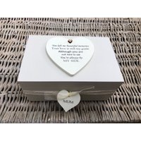 Personalisierte Erinnerungsbox Im Shabby Chic Stil in Erinnerung An Eine Geliebte Mama ~ Papa Nanny Ehemann Ehefrau Grandad Jeder Name Trauer Personalisierte Erinnerungsbox Im Shabby Chic Stil in Erinnerung An Eine Geliebte Mama ~ Papa Nanny Ehemann Ehefrau Grandad Jeder Name Trauer von SCPLTD