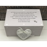 Shabby Chic Personalisierte Erinnerungsbox ~ in Erinnerung An Ehemann Oder Frau/Tochter Sohn Mama Papa Jeder Name Trauer Trauer Shabby Chic Personalisierte Erinnerungsbox ~ in Erinnerung An Ehemann Oder Frau/Tochter Sohn Mama Papa Jeder Name Trauer Trauer von SCPLTD