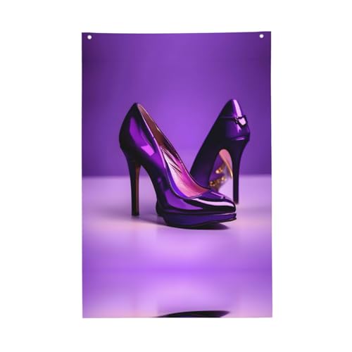 Elegante violette High Heels mit Lippenstift, lebendige Farben, Flagge, Banner mit Ösen, Premium-Polyester, 60 x 91 cm von SDEGTHO