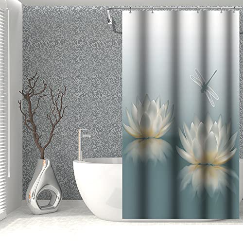 SDOTPMT 90x183cm Lotus Blume Duschvorhang Süß Libelle Zen Spa Badevorhang Elegant Blumen Spirituell Meditation für weiblich Badewanne Vorhang Wasserdicht für Badezimmer Badevorhang mit Haken SDOTPMT 90x183cm Lotus Blume Duschvorhang Süß Libelle Zen Spa Badevorhang Elegant Blumen Spirituell Meditation für weiblich Badewanne Vorhang Wasserdicht für Badezimmer Badevorhang mit Haken von SDOTPMT