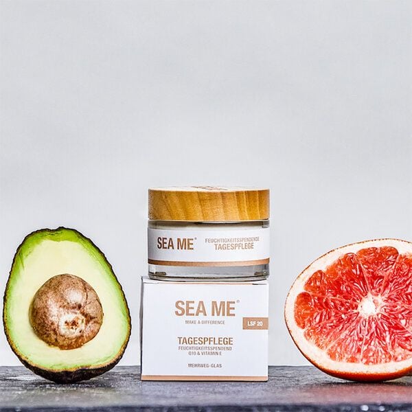 SEA ME Tagespflege | Creme spendet Feuchtigkeit | mit Q10 & Vitamin E | LSF 20 | Mehrweg-Tiegel 50 ml von SEA ME