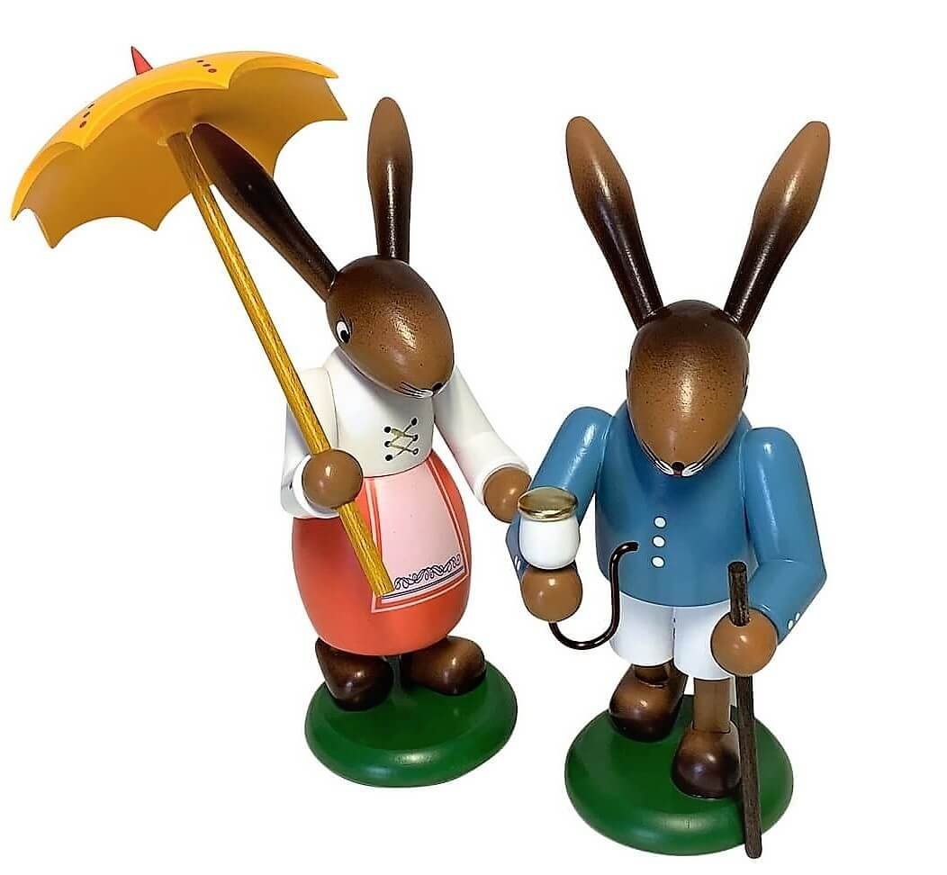 SEIFFEN.COM by Nestler Osterhase Hasenpaar mit Wanderstab und Schirm, 21 cm von Nestler-Seiffen, Osterhasenpaar mit Korb, Wanderstab und Schirm SEIFFEN.COM by Nestler Osterhase Hasenpaar mit Wanderstab und Schirm, 21 cm von Nestler-Seiffen, Osterhasenpaar mit Korb, Wanderstab und Schirm von SEIFFEN.COM by Nestler