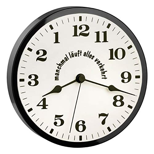 SELVA Wanduhr Linksläuferuhr – Rückwärtsläuferuhr – Ostfriesenuhr – Party-/JUXUHR – Lustiger Aufdruck: „Manchmal läuft Alles verkehrt“ – Material: Kunststoff – Quarzwerk – Maße: Ø 21 cm – 345435 von SELVA